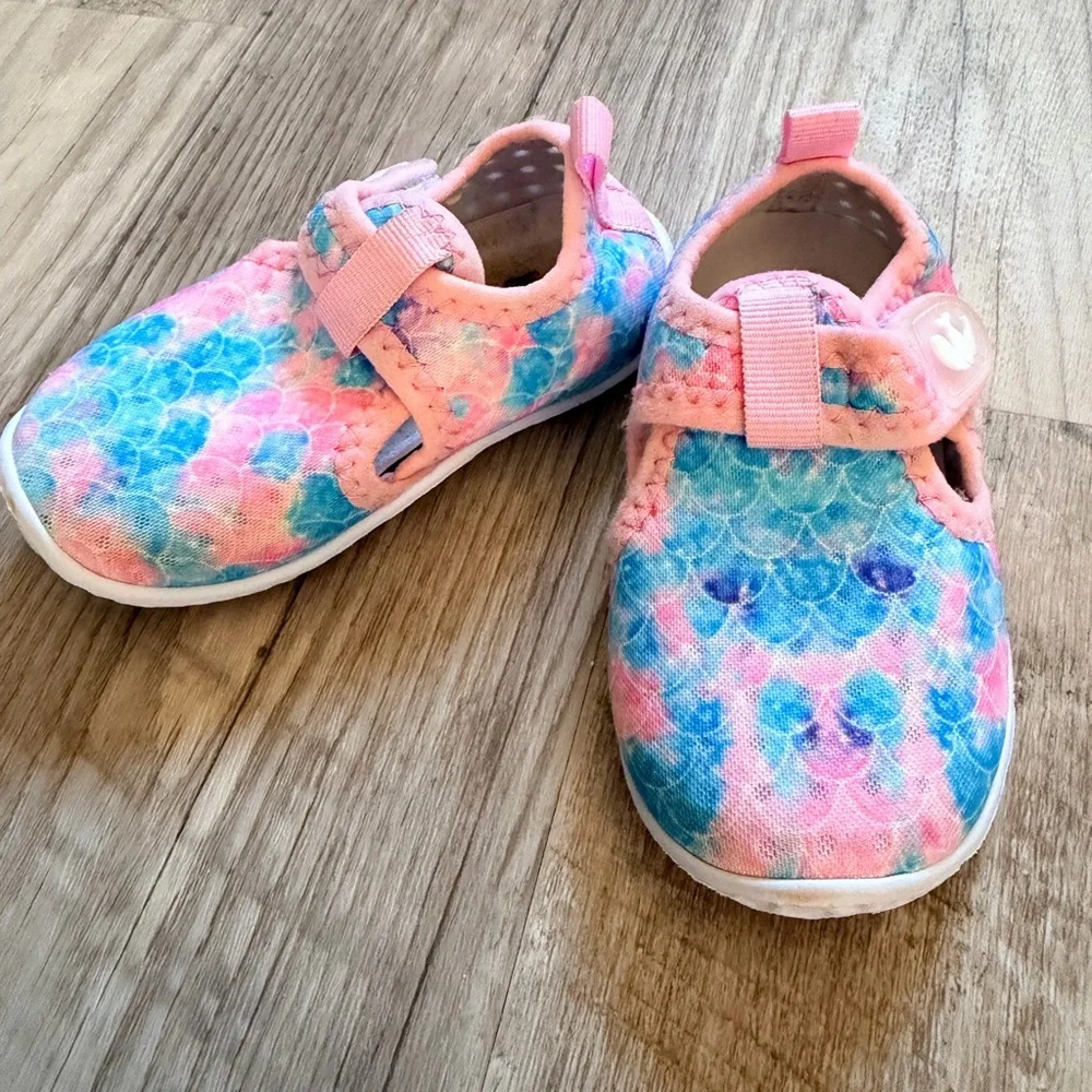 18-24 months Pink & Blue Mermaid-Print Water Shoes with Hook-and-Loop Strap
